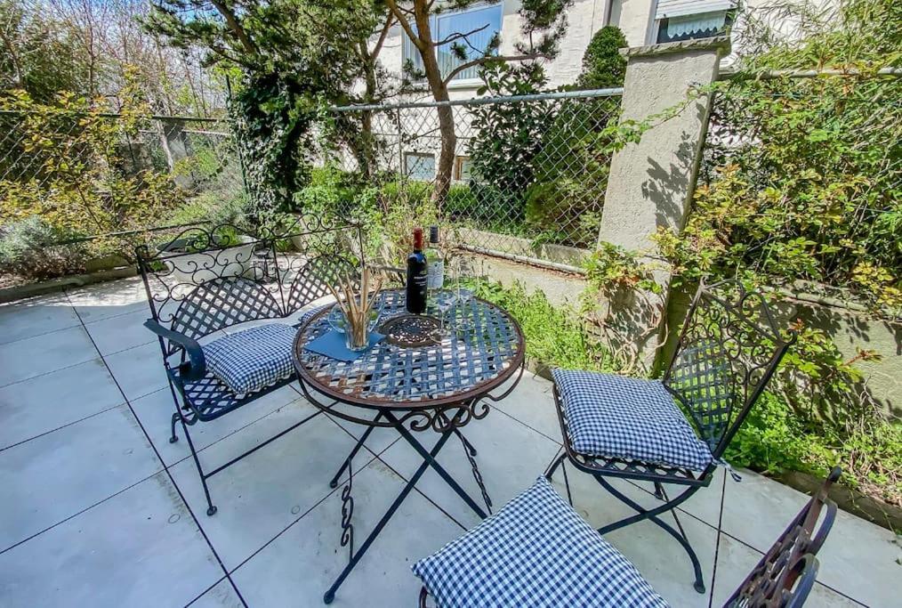 Stylisches Apartment Mit Terrasse In Der Altstadt Von Donauwörth المظهر الخارجي الصورة